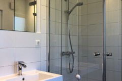 Berg-Bad-mit-Dusche